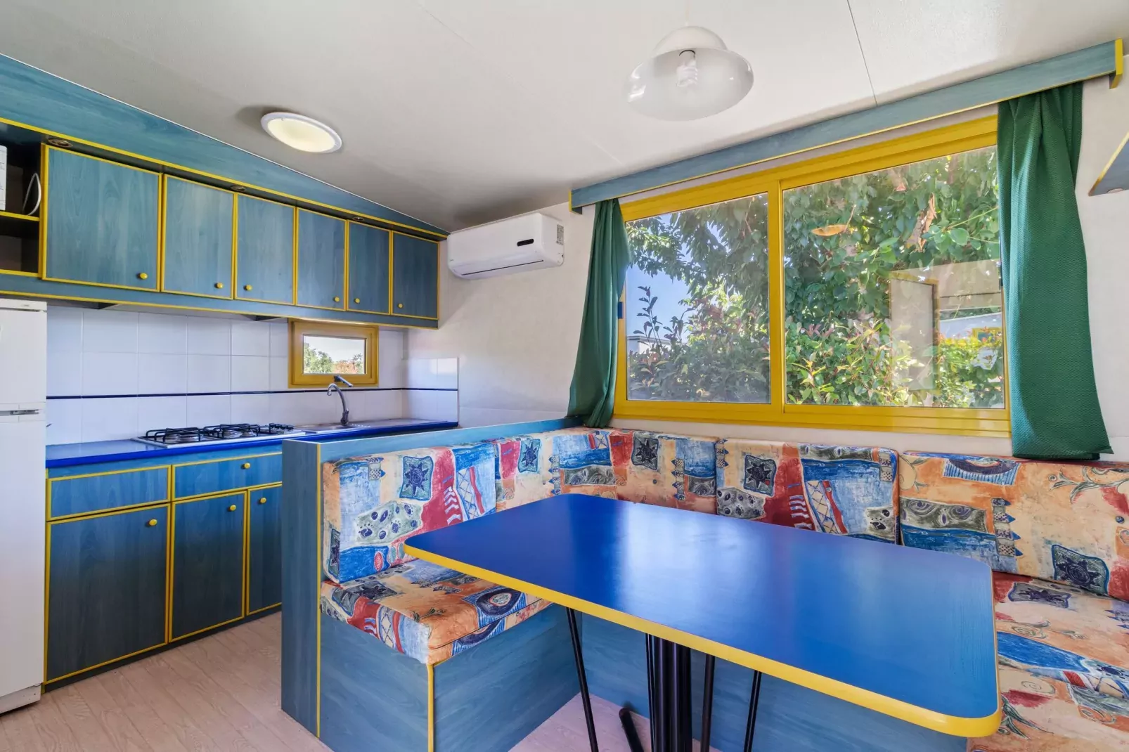 Mobile home 5-Esszimmer
