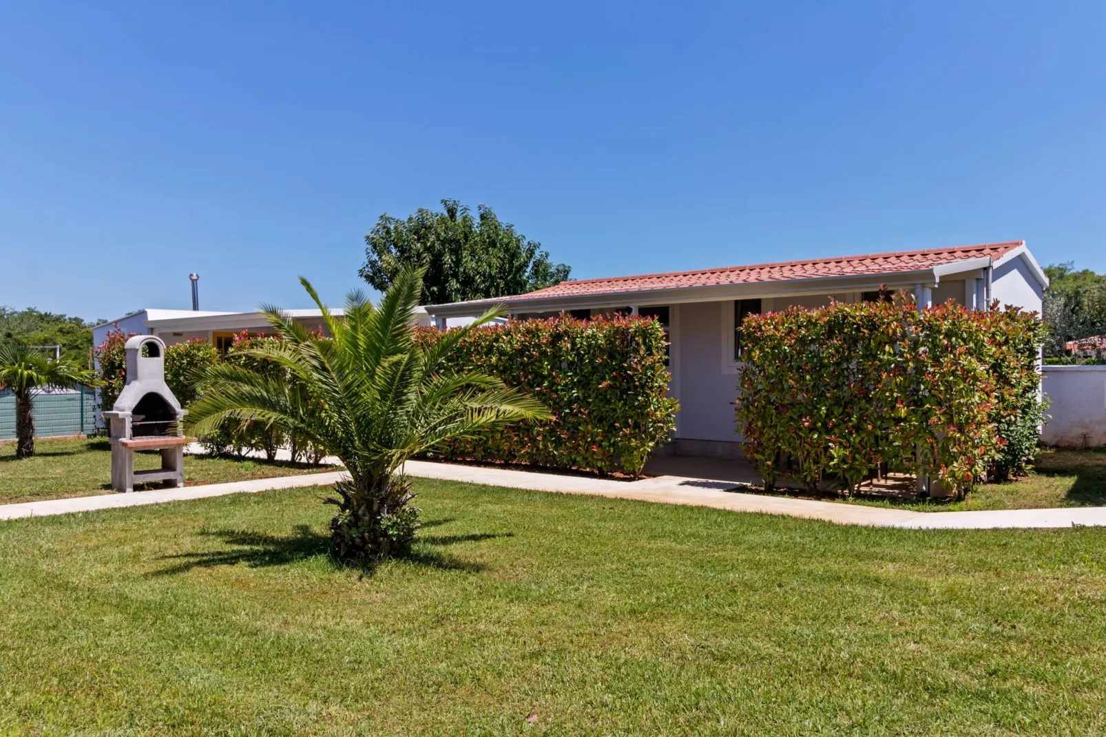 Mobile home 6-Exterior summer