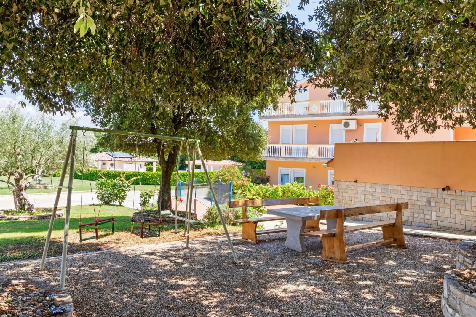 Mobile home 6-Gardens summer