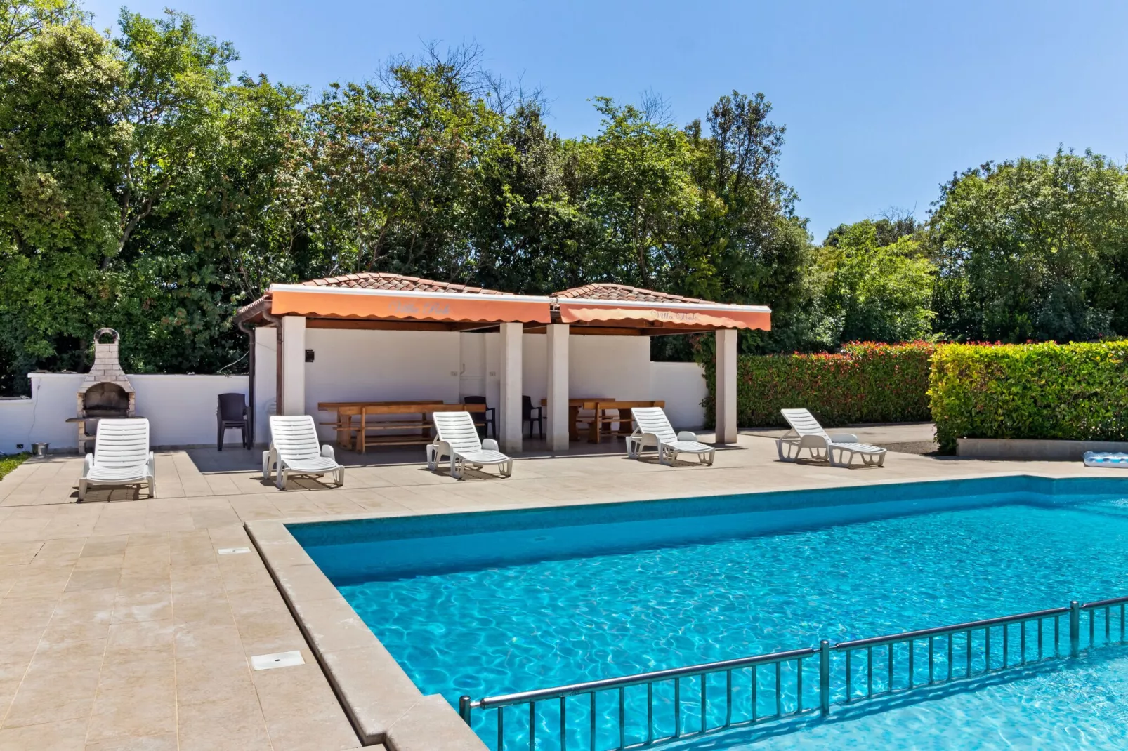 Mobile home 7-Pool