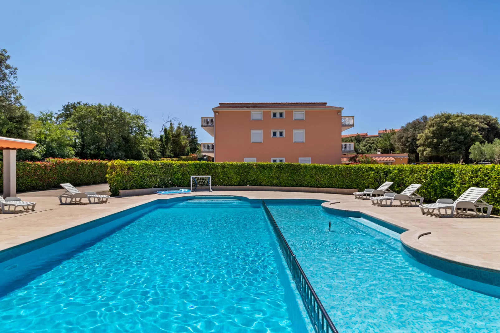 Mobile home 7-Pool