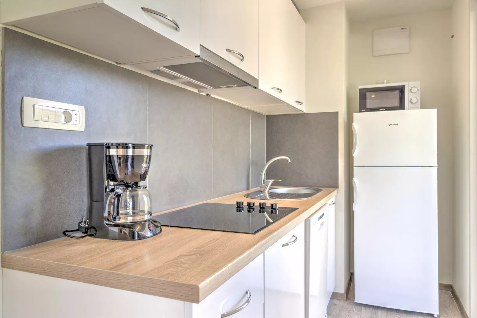 Mobile home 9-Kitchen