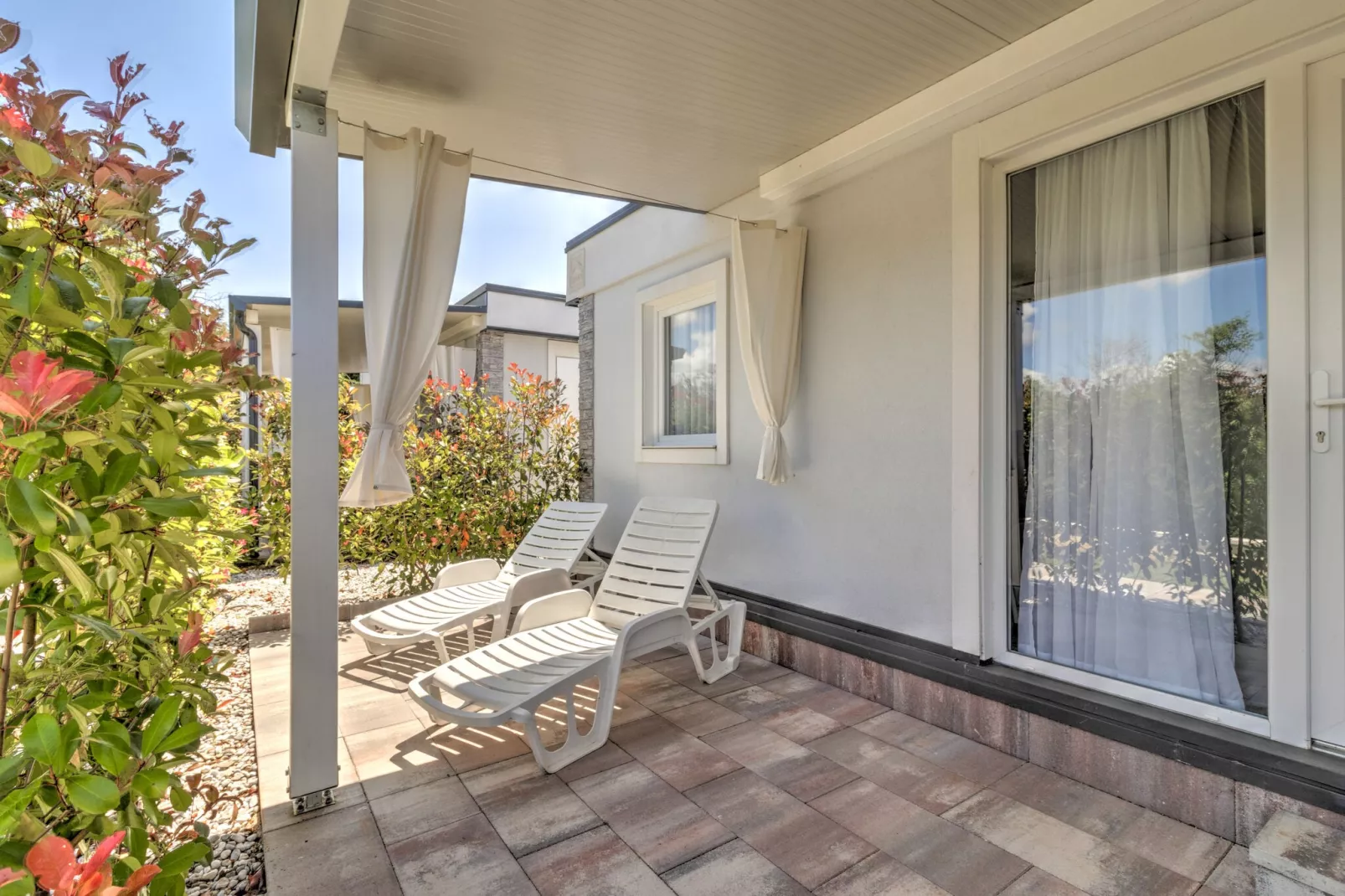 MOBILE HOME 10-Terrassenbalkon