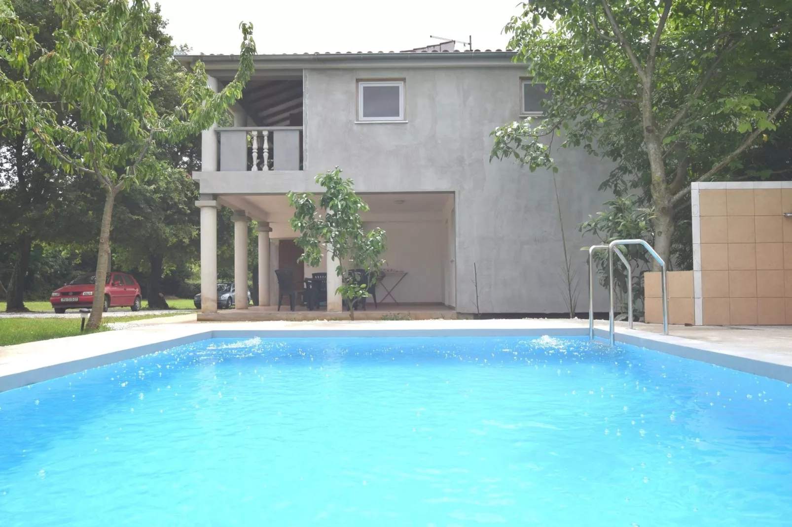 App Musoga 2-Exterior summer