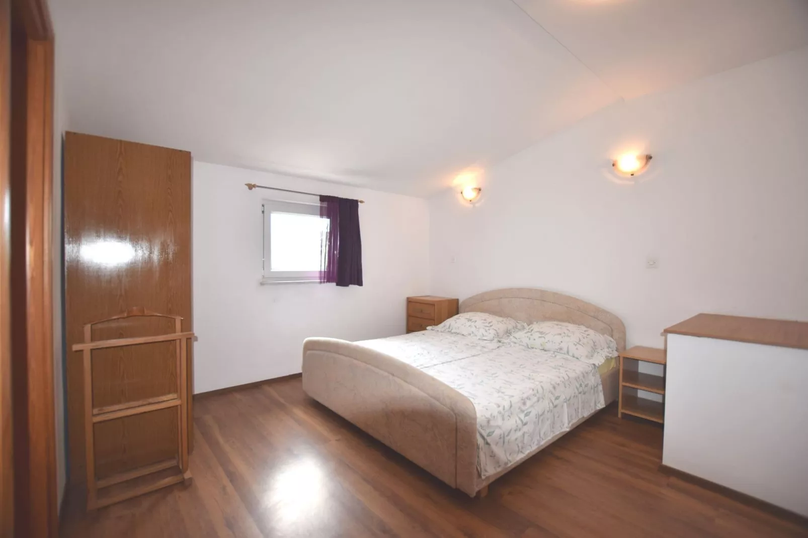 App Musoga 3-Bedroom