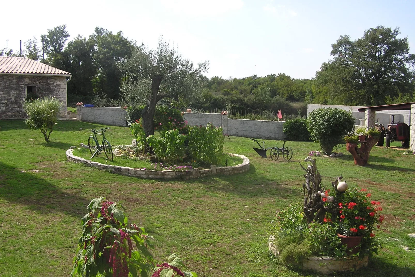 Slavica I-Gardens summer