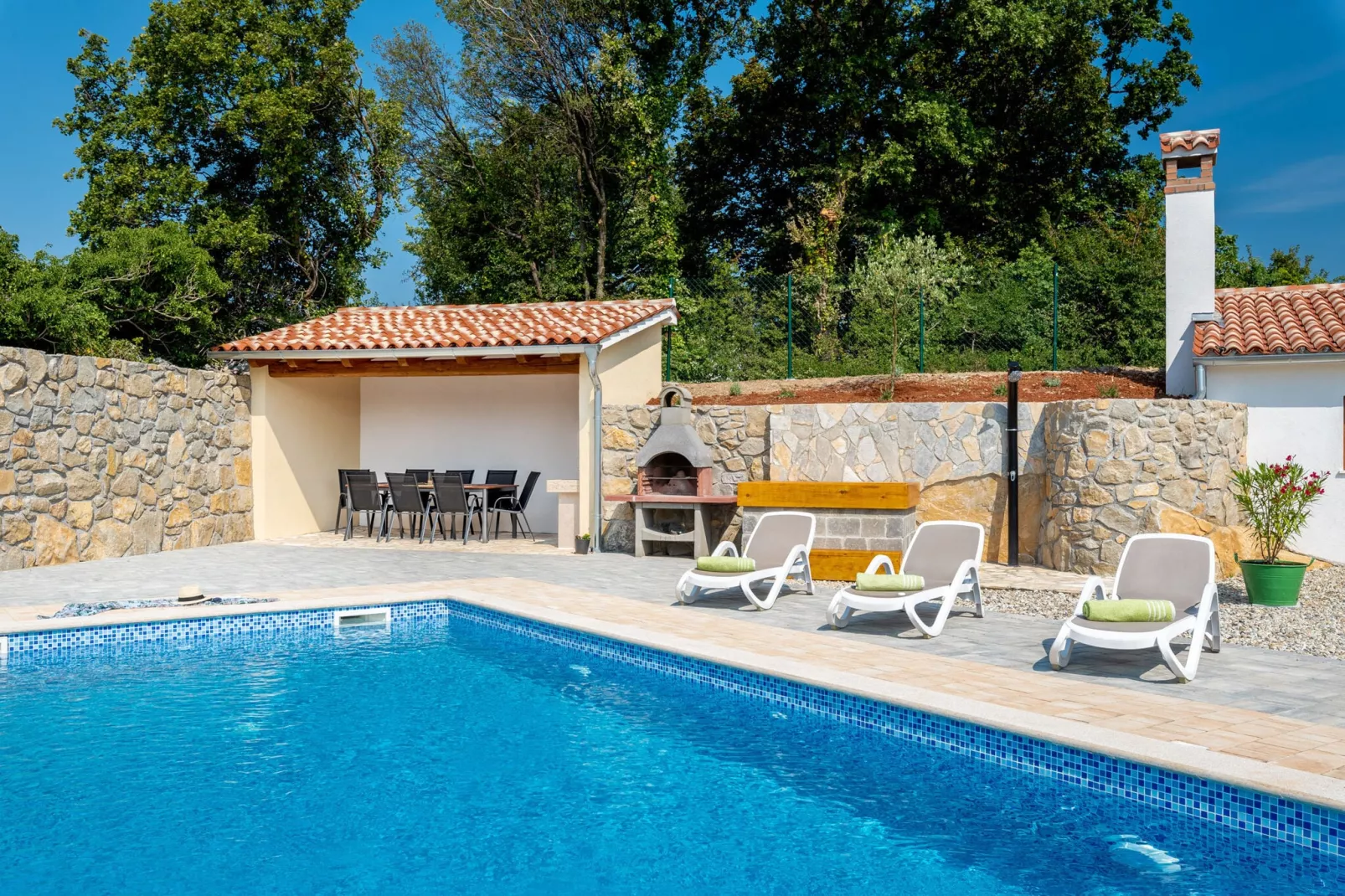 Holiday home Vito-Extérieur été