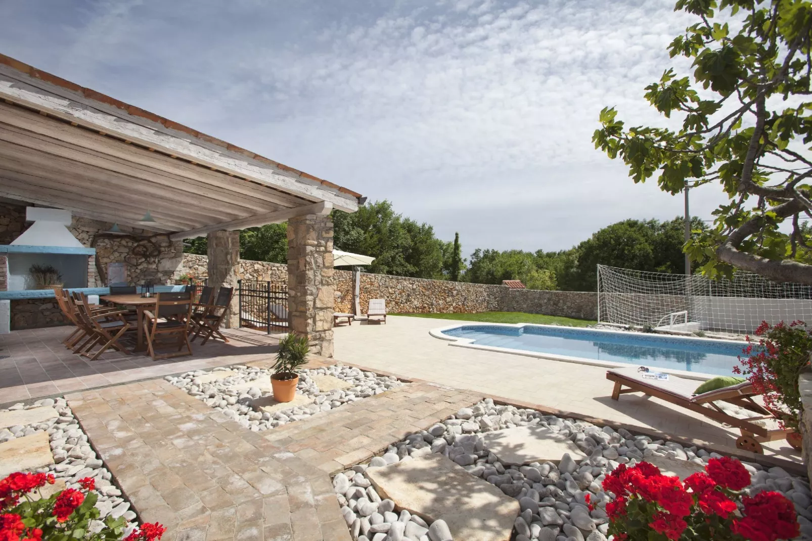 Villa Bea-Gardens summer