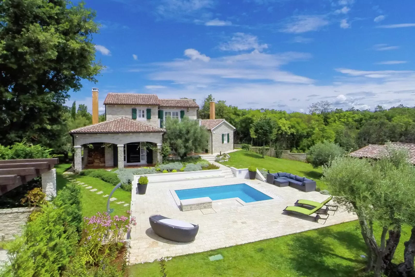 Villa Experience-Pool