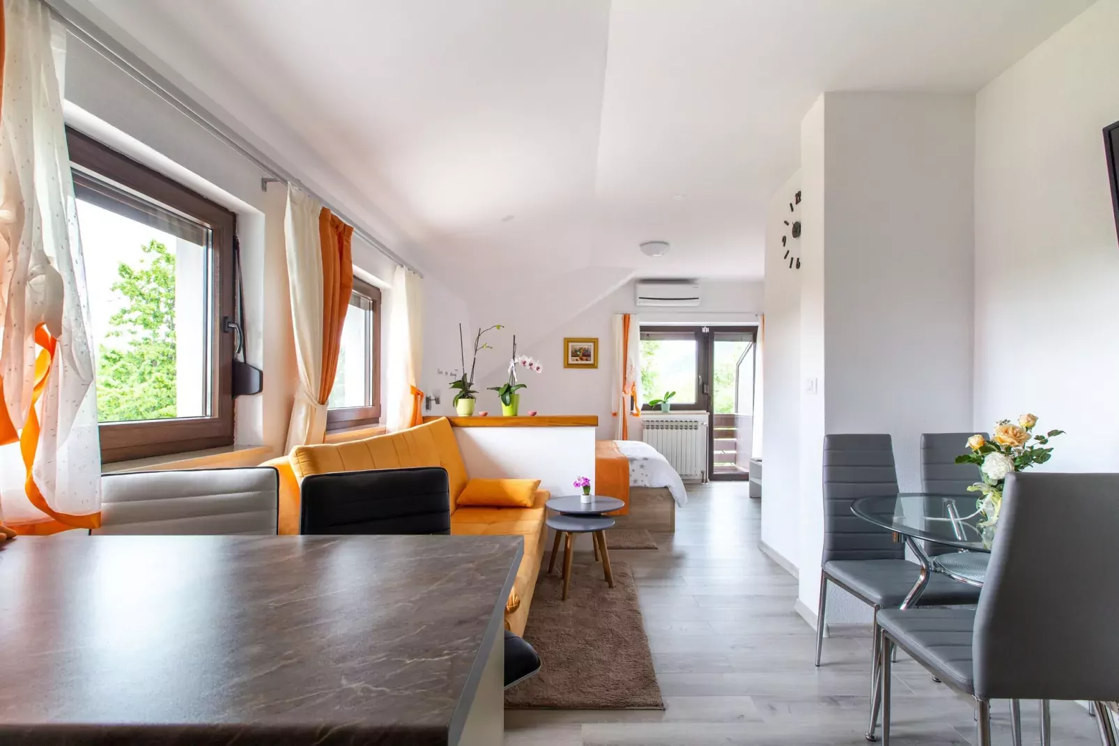 Apartment House Jelena-Living room