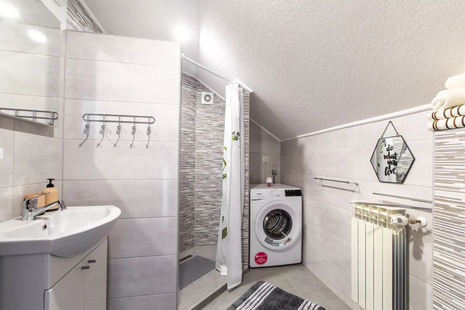 Apartment House Jelena-Bathroom
