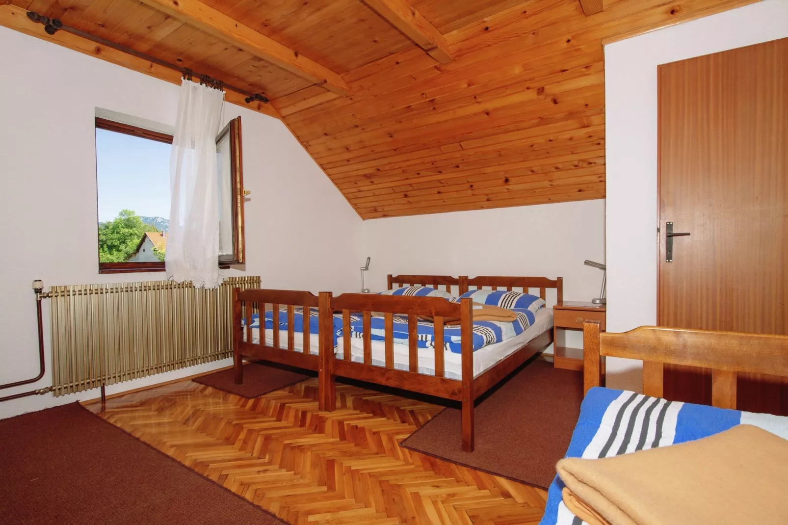 Holiday house Lovinac-Bedroom