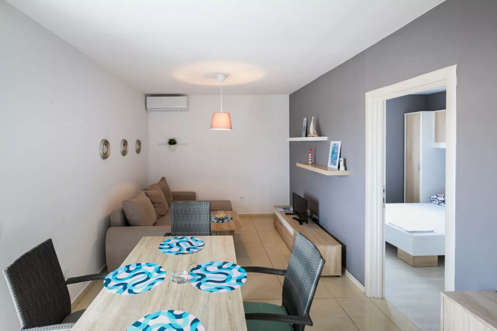 Apartments Sun-Mauro I-Dining room