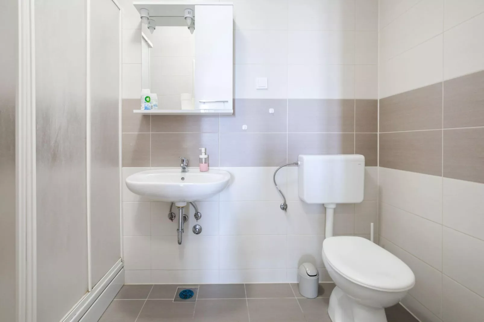 Apartments Sun-Mauro I-Bathroom