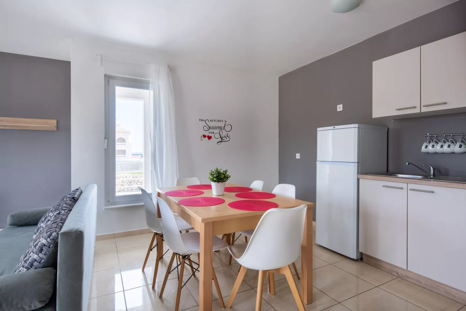 Apartments Sun-Mauro III-Dining room