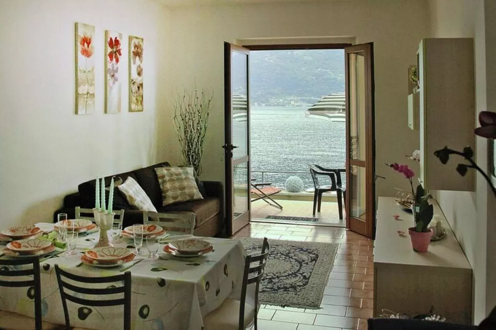 Apartments Paganini Lezzeno-Paganini 3-Living room