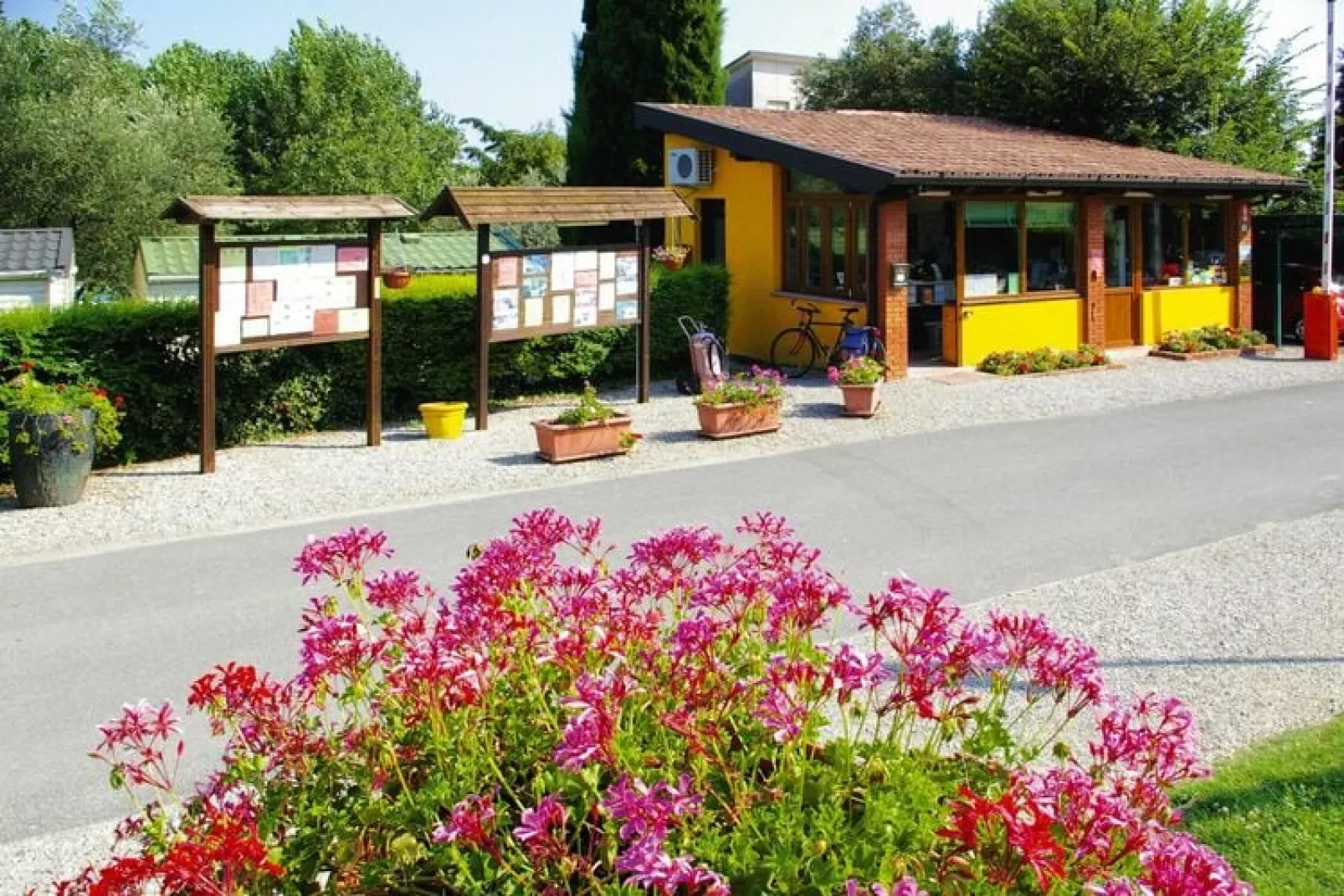 Mobile Homes Fontanelle Moniga del Garda-MH Standard Plus ex-Superior-Exterior summer