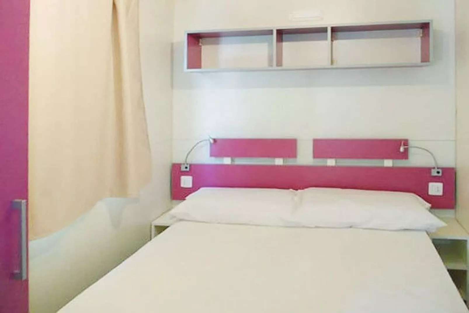 Mobile Homes Fontanelle Moniga del Garda-MH Standard Plus ex-Superior-Bedroom