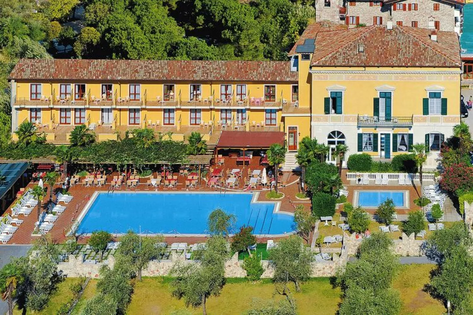 Residence Antico Monastero Toscolano Maderno-Studio-Pool