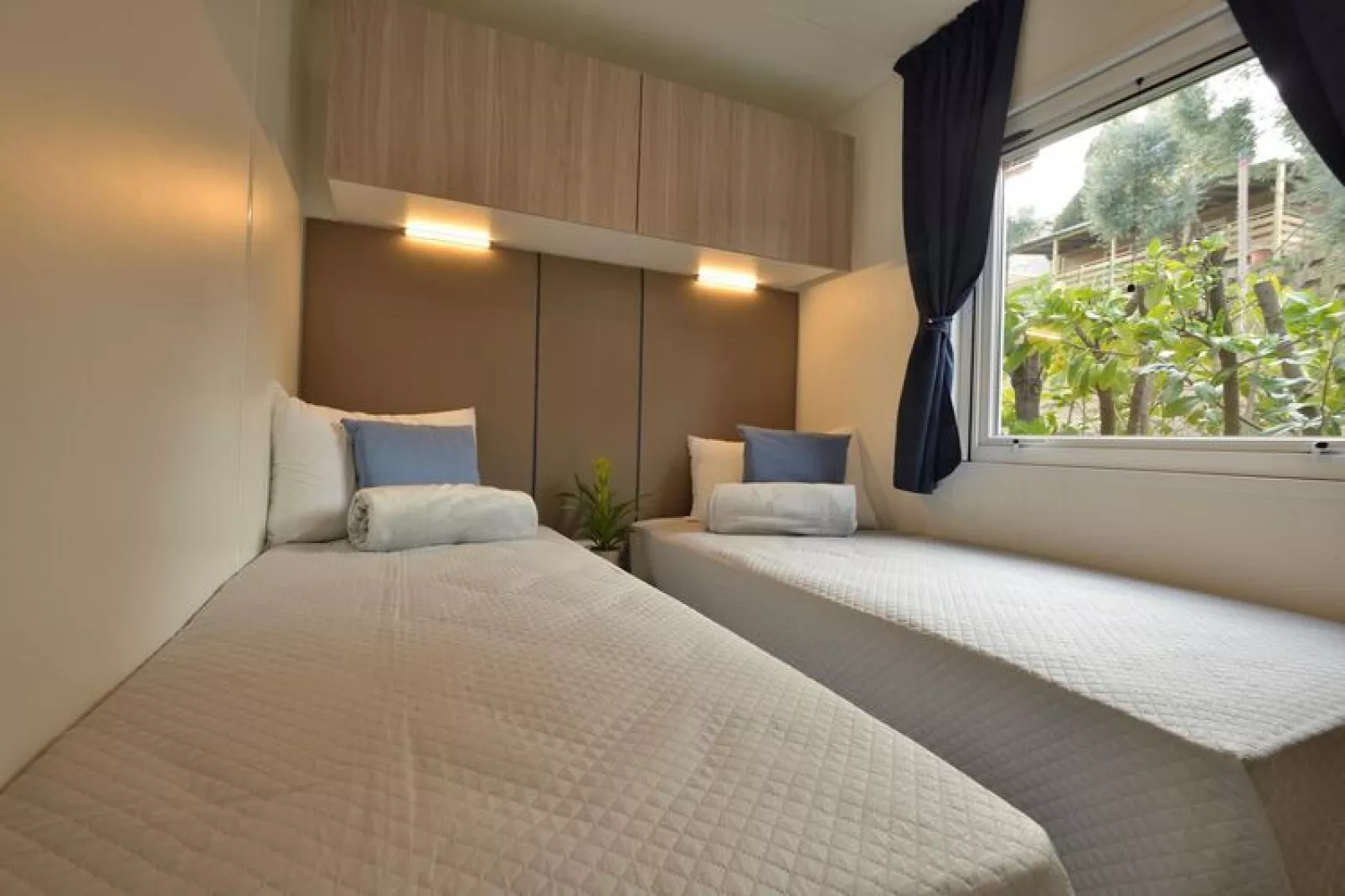 Caravan park della Colombaia, Padenghe sul Garda-CM Comfort-Bedroom
