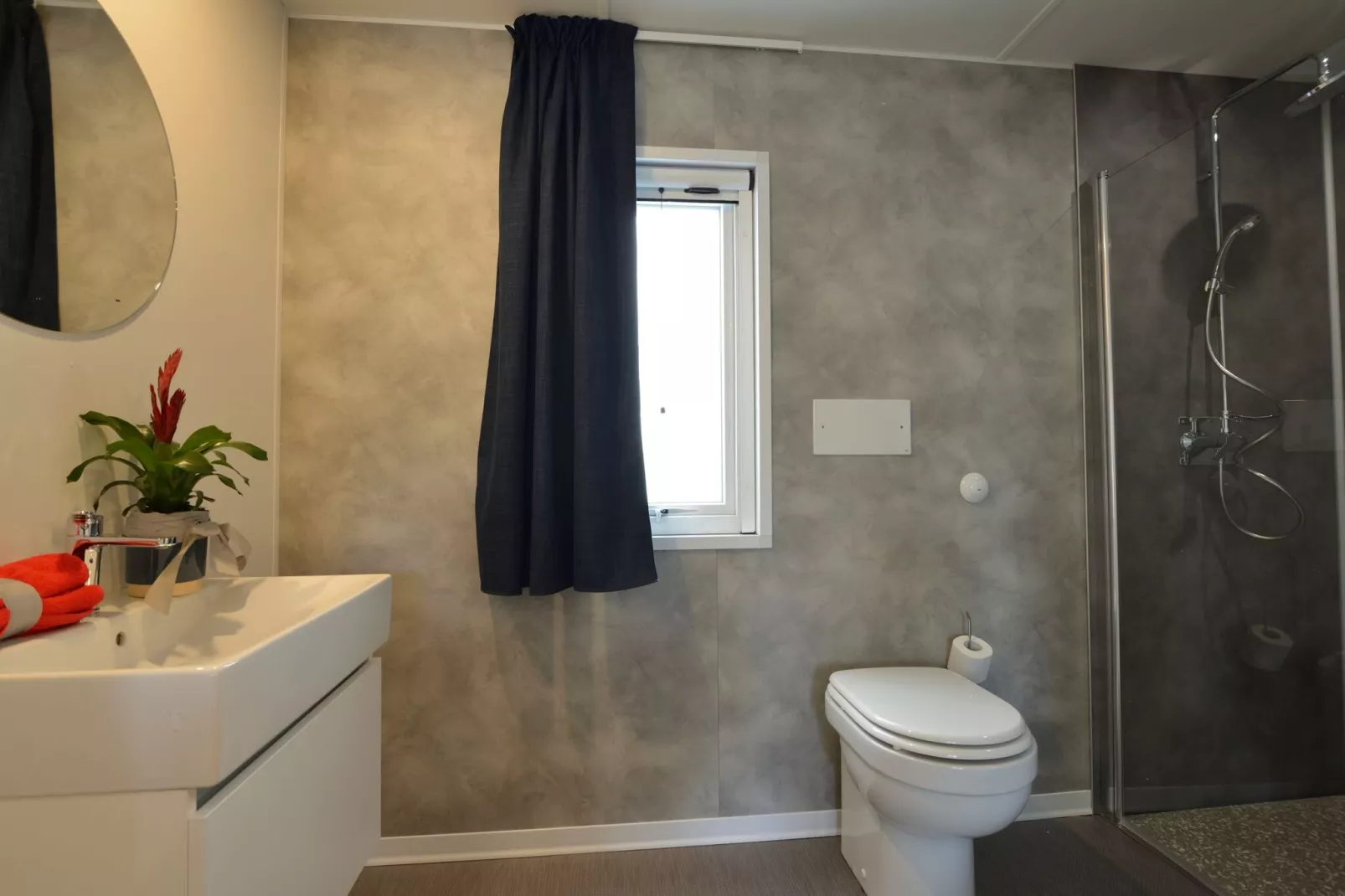 Caravan park della Colombaia, Padenghe sul Garda-CM Garden Spa-Bathroom