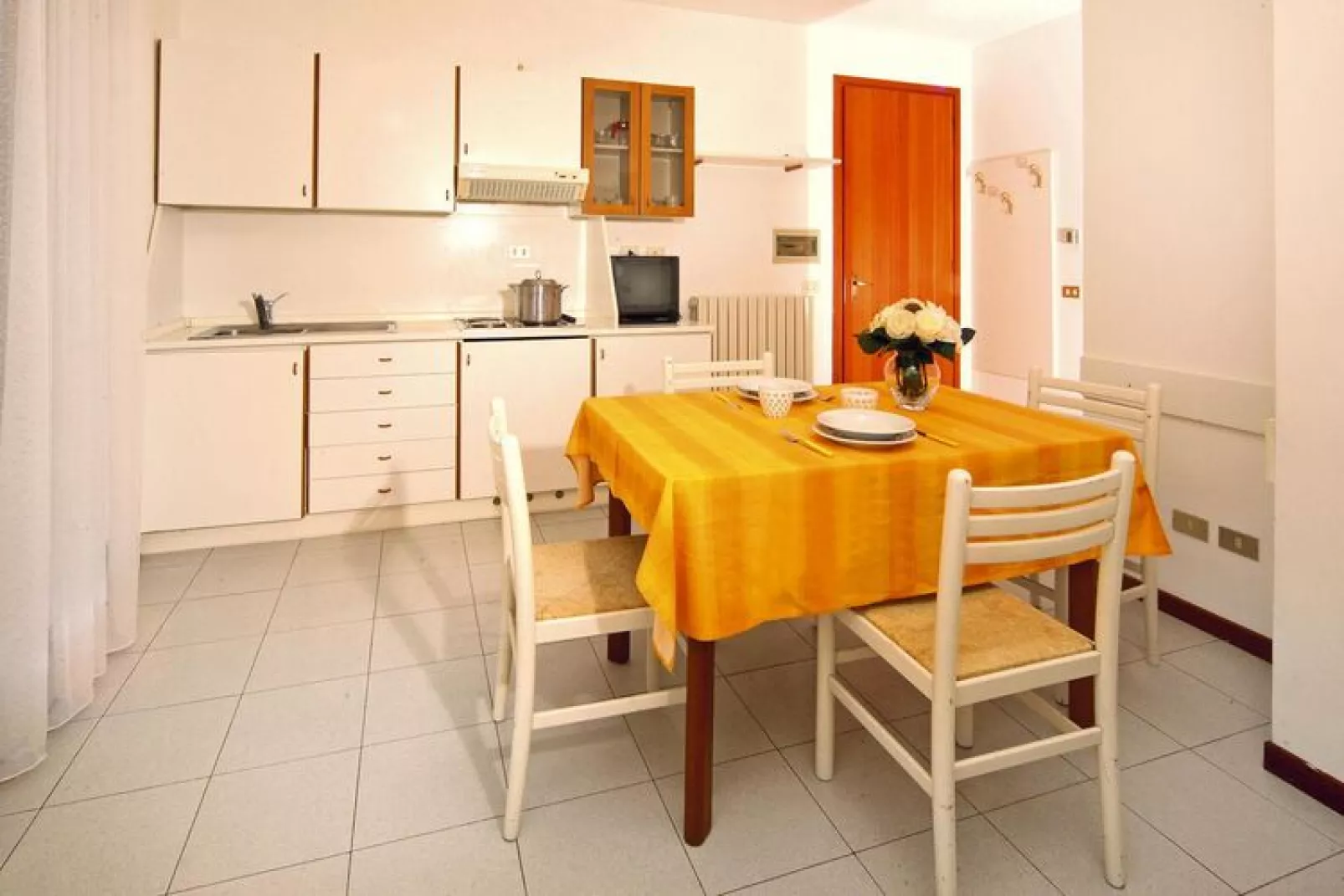 Residence Tiglio, Sirmione-bilo classic-Kitchen