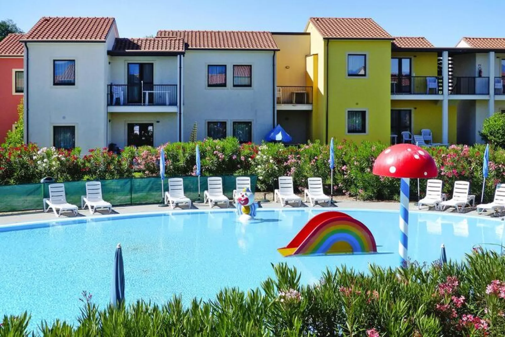 Residence Belvedere Village Castelnuovo del Garda-Trilo Family-Piscine