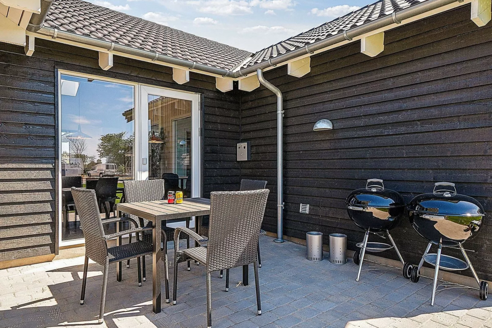 TYP 221-Outdoor