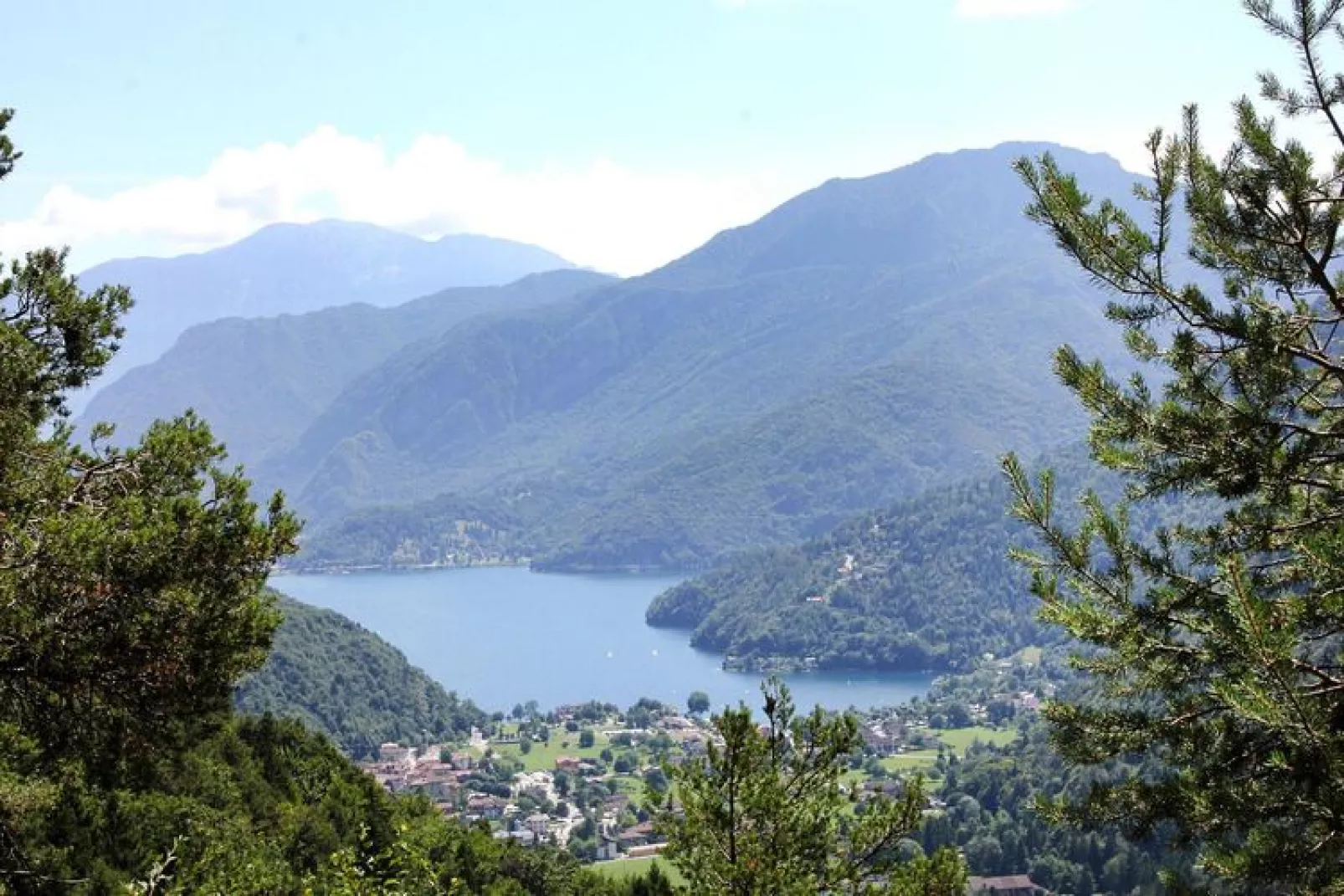 Holiday complex Villaggio Santa Lucia, Bezzecca-trilo-Aussicht Sommer