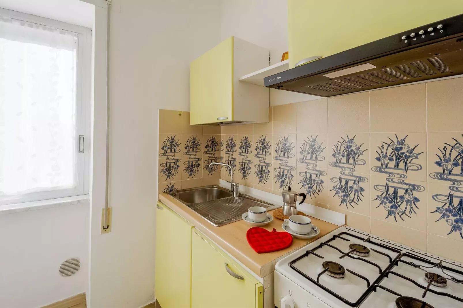 Villa Paola Loano - Type B6 neu B4plus2-Kitchen