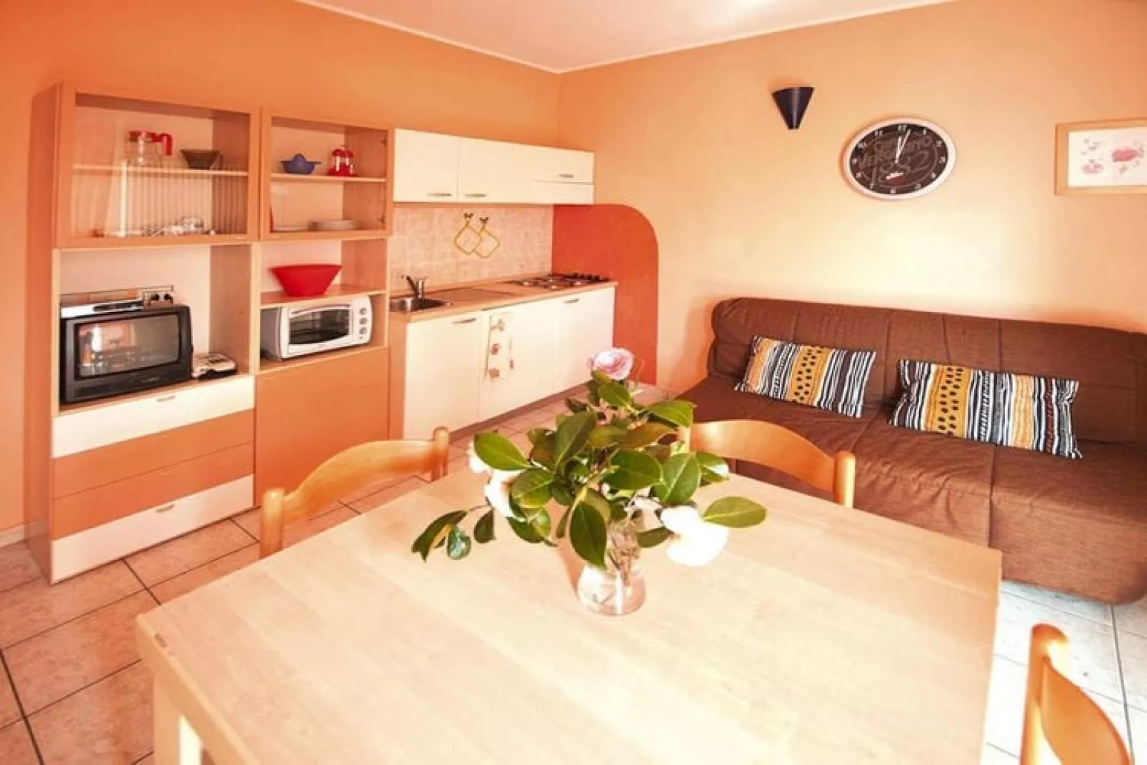 Residence Casa & Vela SRL, Oggebbio-Bilo fino 5-Kitchen