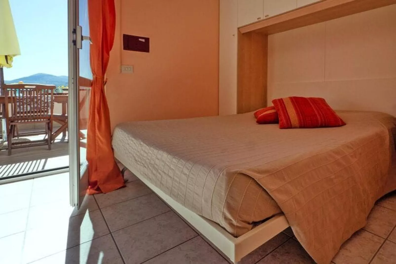Residence Casa & Vela SRL, Oggebbio-Bilo fino 5-Bedroom