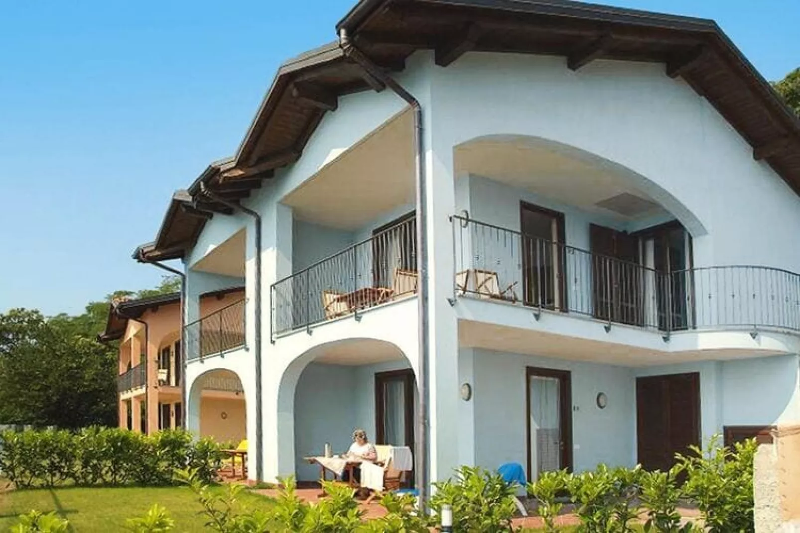 Residence Il Vigneto Due, Oggebbio-Bilo 2+2-Exterior in summer