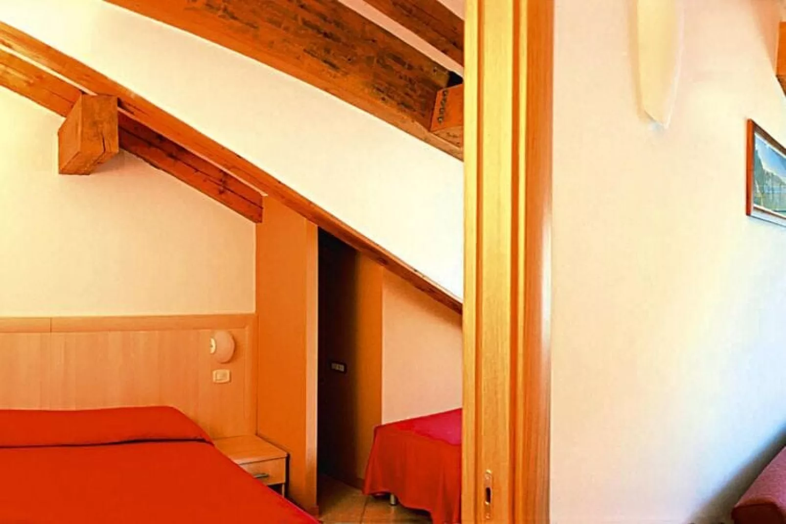 Residence Zust, Verbania Intra-Bilo mansarda-Bedroom