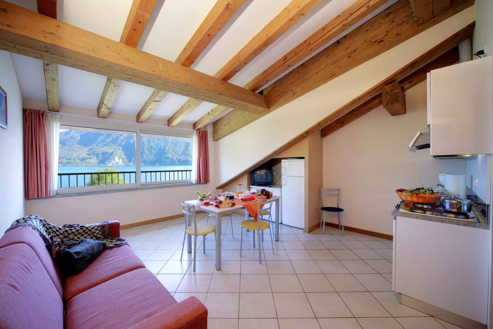 Residence Zust, Verbania Intra-Bilo mansarda-Living room