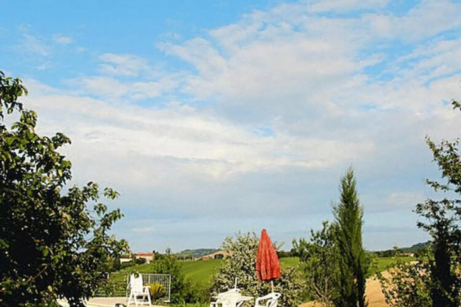 Holiday home Casale le Fontanelle, Monterado-Casa le Fontanelle-Gardens summer