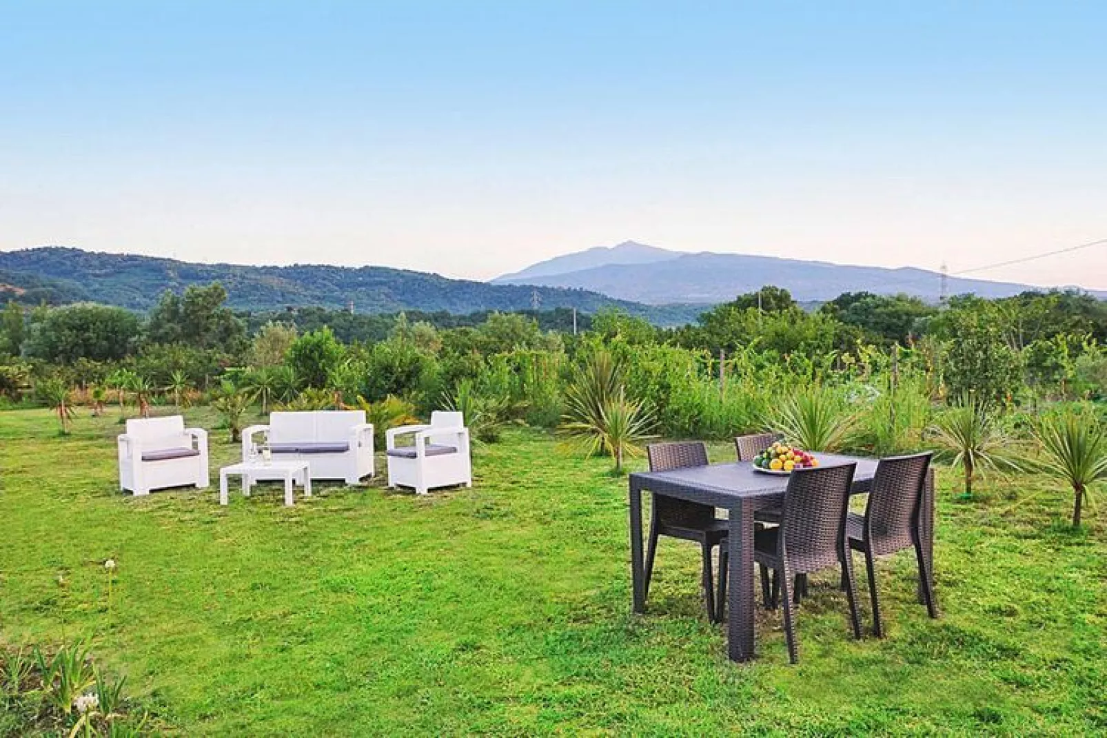 Holiday home, Castiglione di Sicilia-Villa Etna 2-Vue d'été