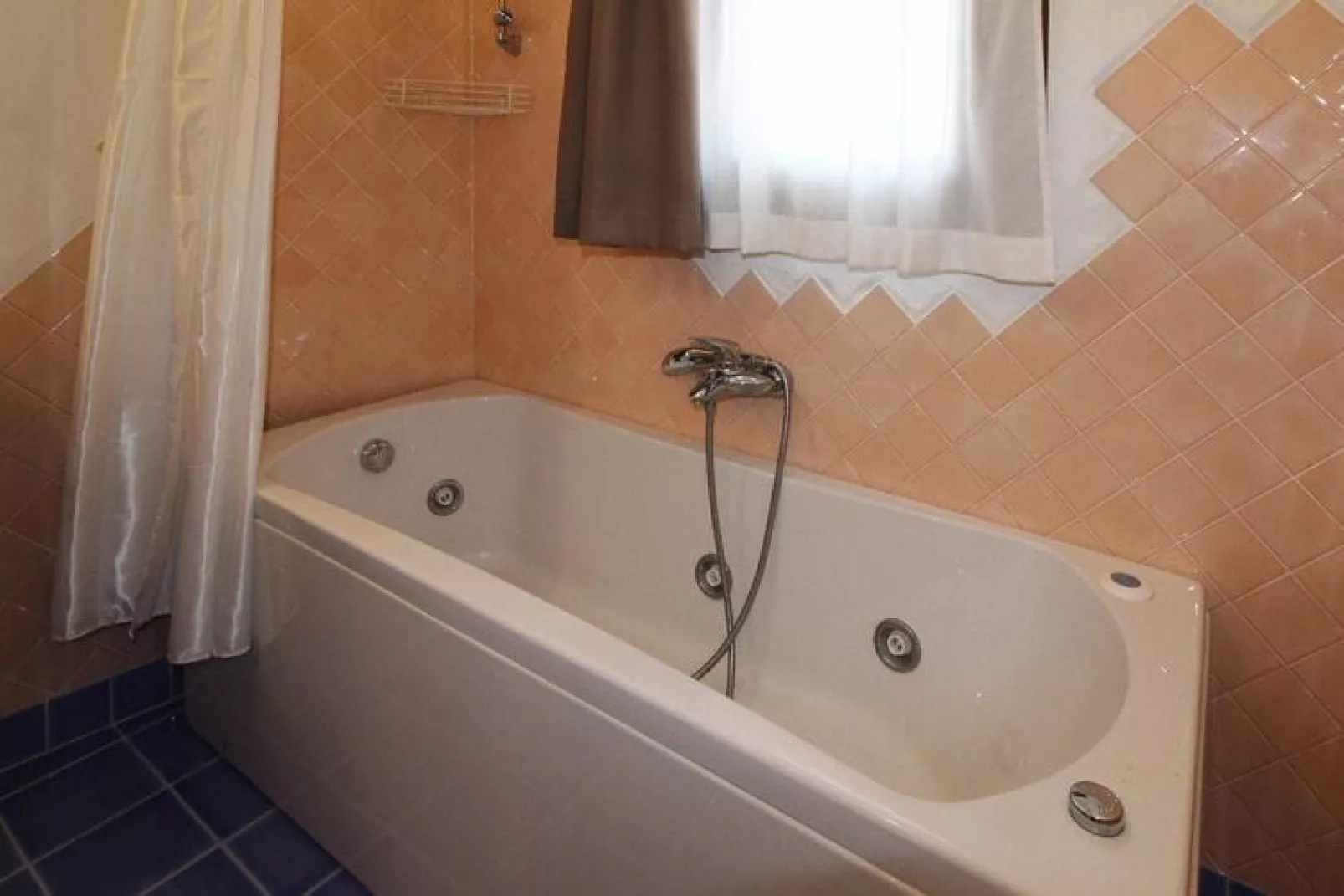 Holiday home La Conia Cannigione-Villa Lu Nibaru Low 2  per 4 Pers-Bathroom