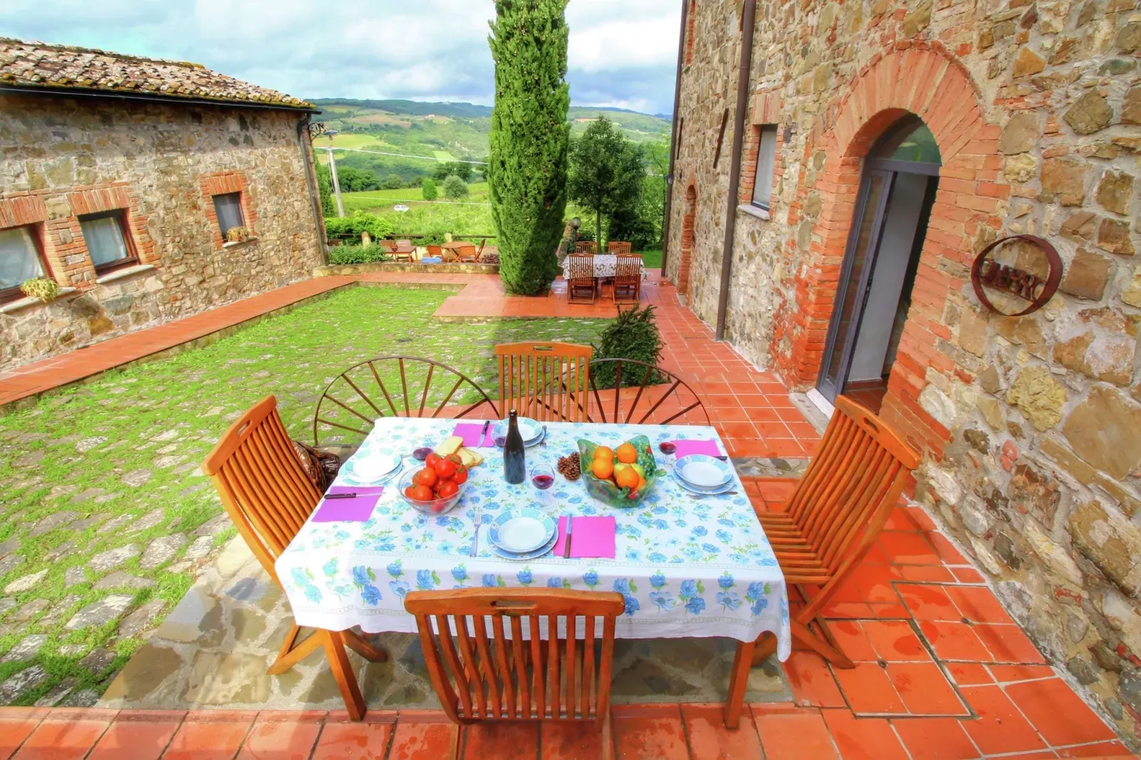 Casa Ginepro-Gardens summer