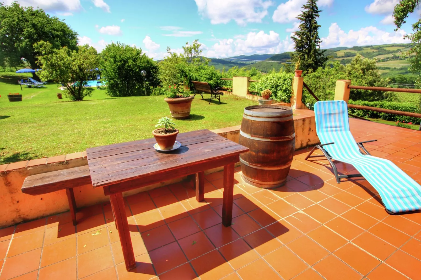 Casa Tiglio-Terrace balcony