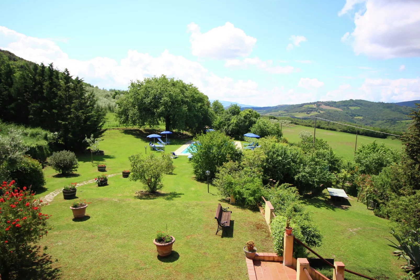 Casa Tiglio-Gardens summer