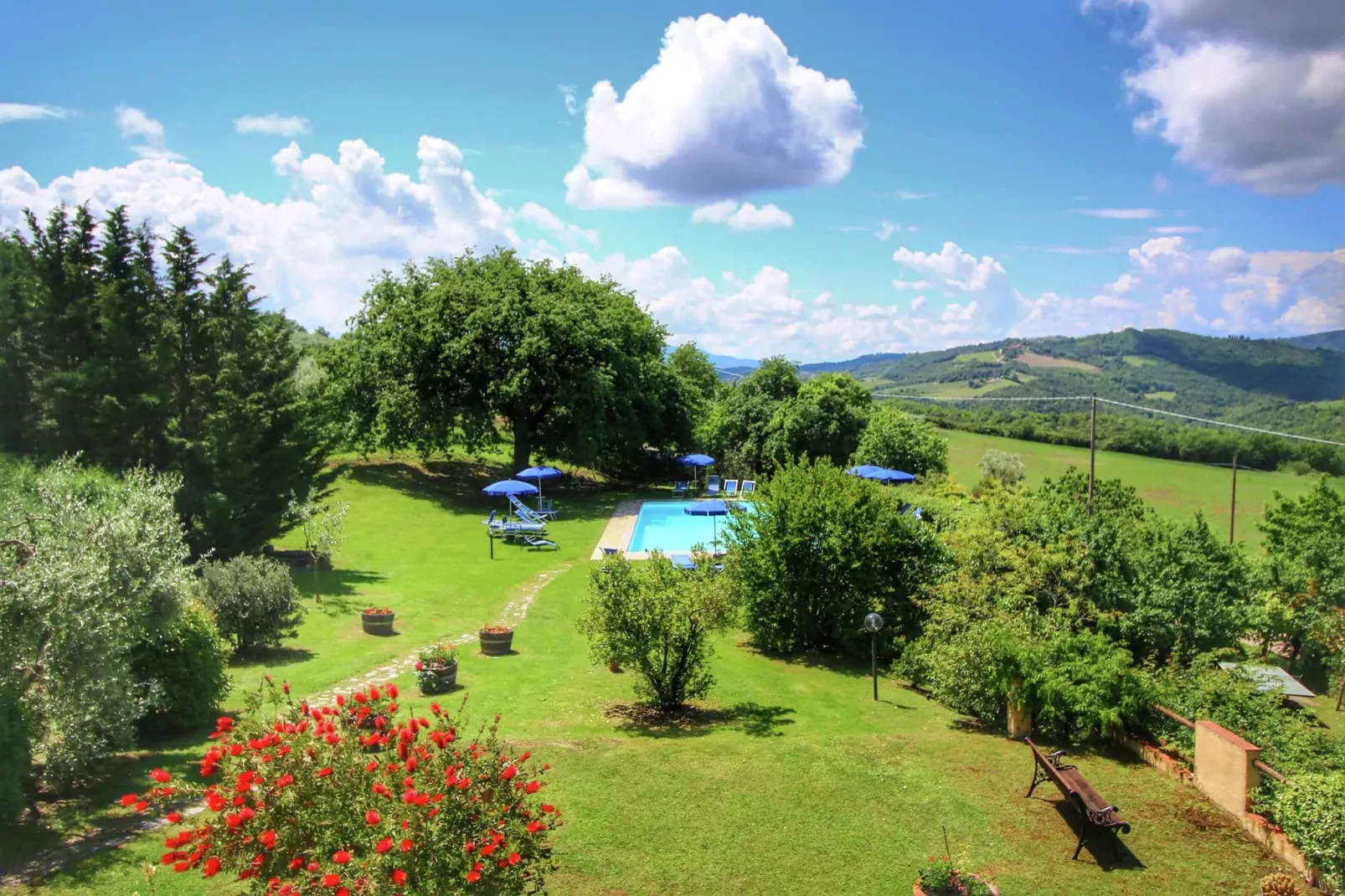 Casa Tiglio-Gardens summer