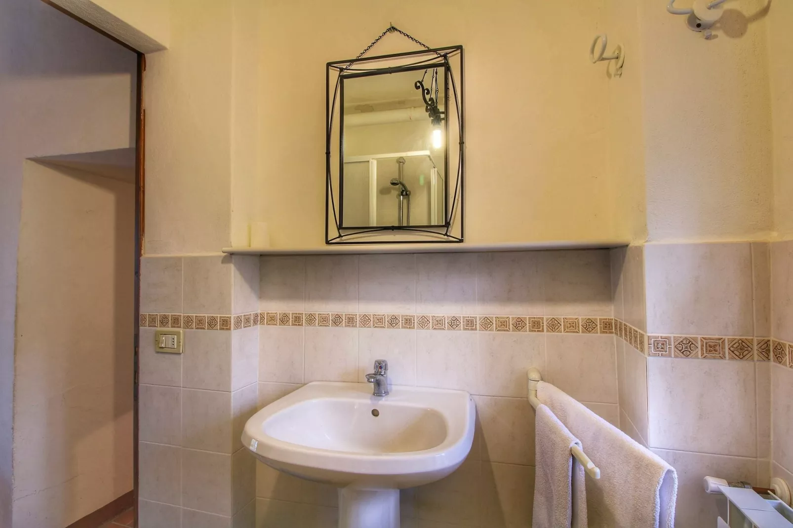La Terrazza-Bathroom
