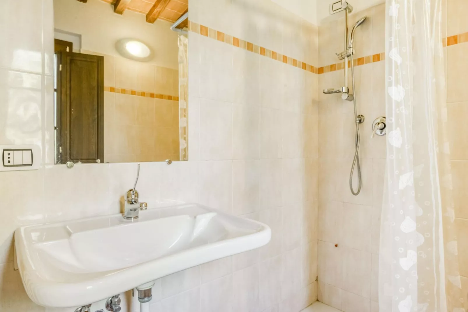 Appartamento per 6-Bathroom