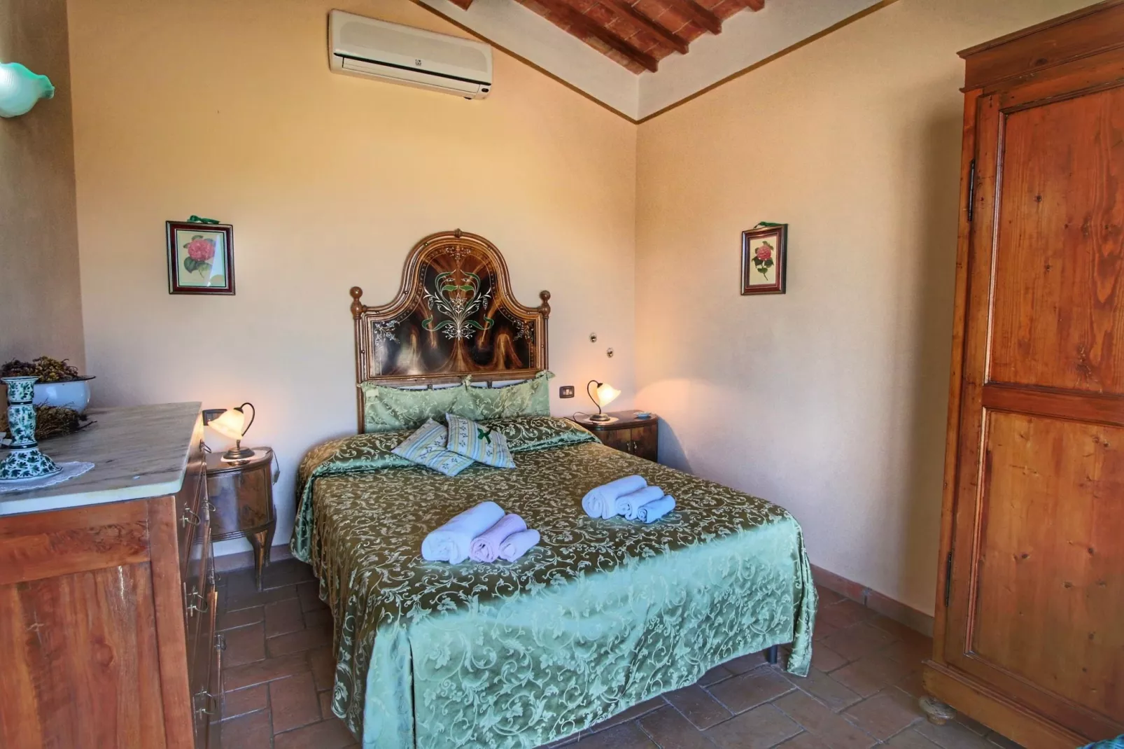 Casa Rovello-Bedroom