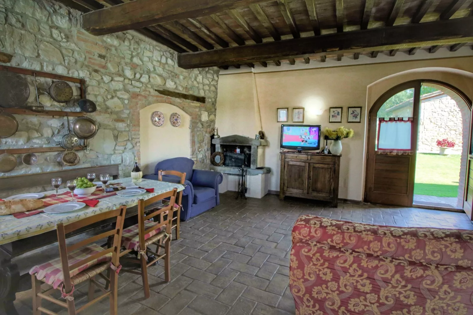 Casa Visillo-Living room