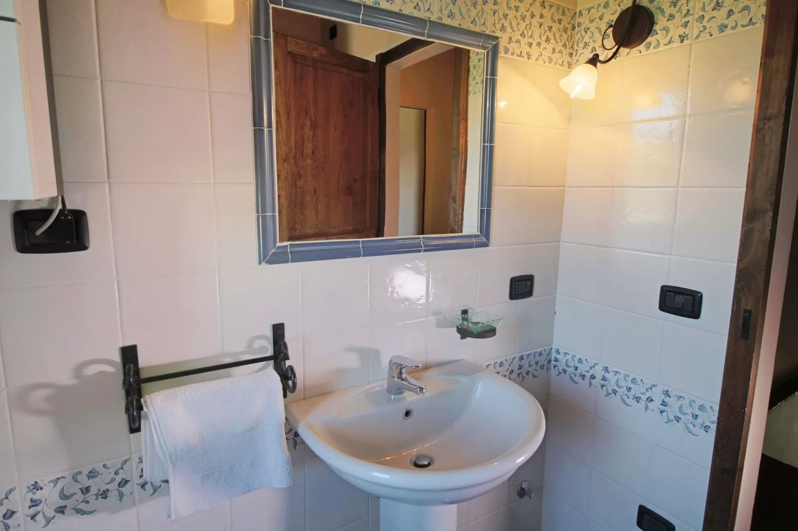 Casa Visillo-Bathroom