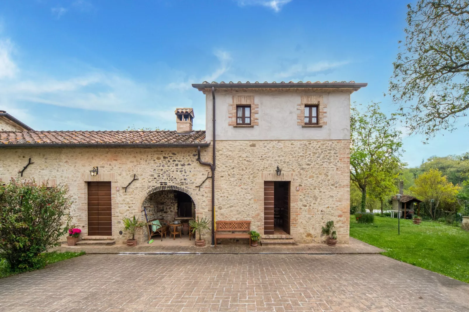 Essiccatoio Bianco-Exterior summer
