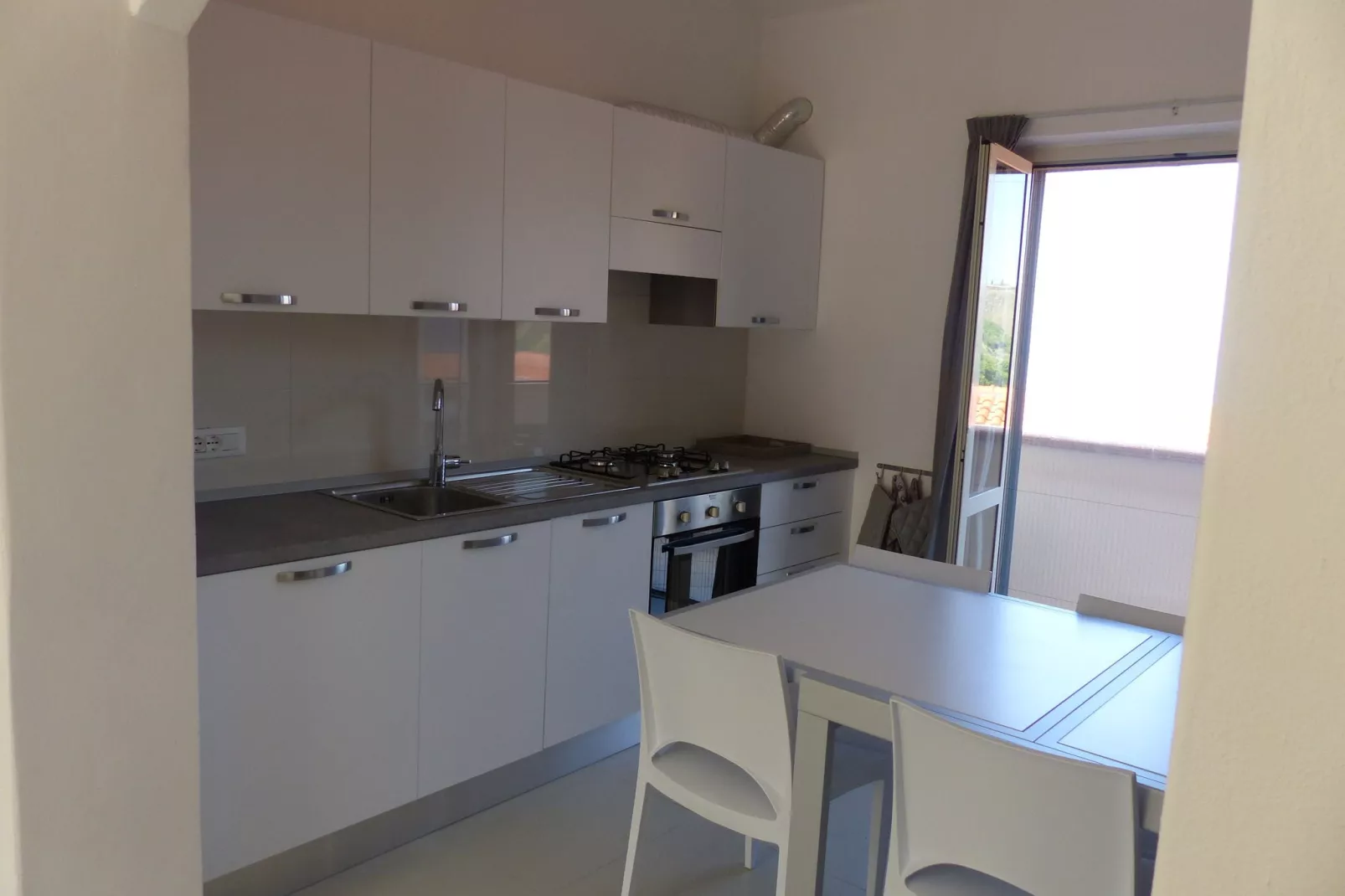 Casa Giovanni - Apt B6-Kitchen