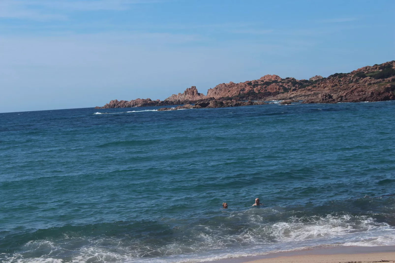 Casa in Costa Rossa-Areas summer 1km